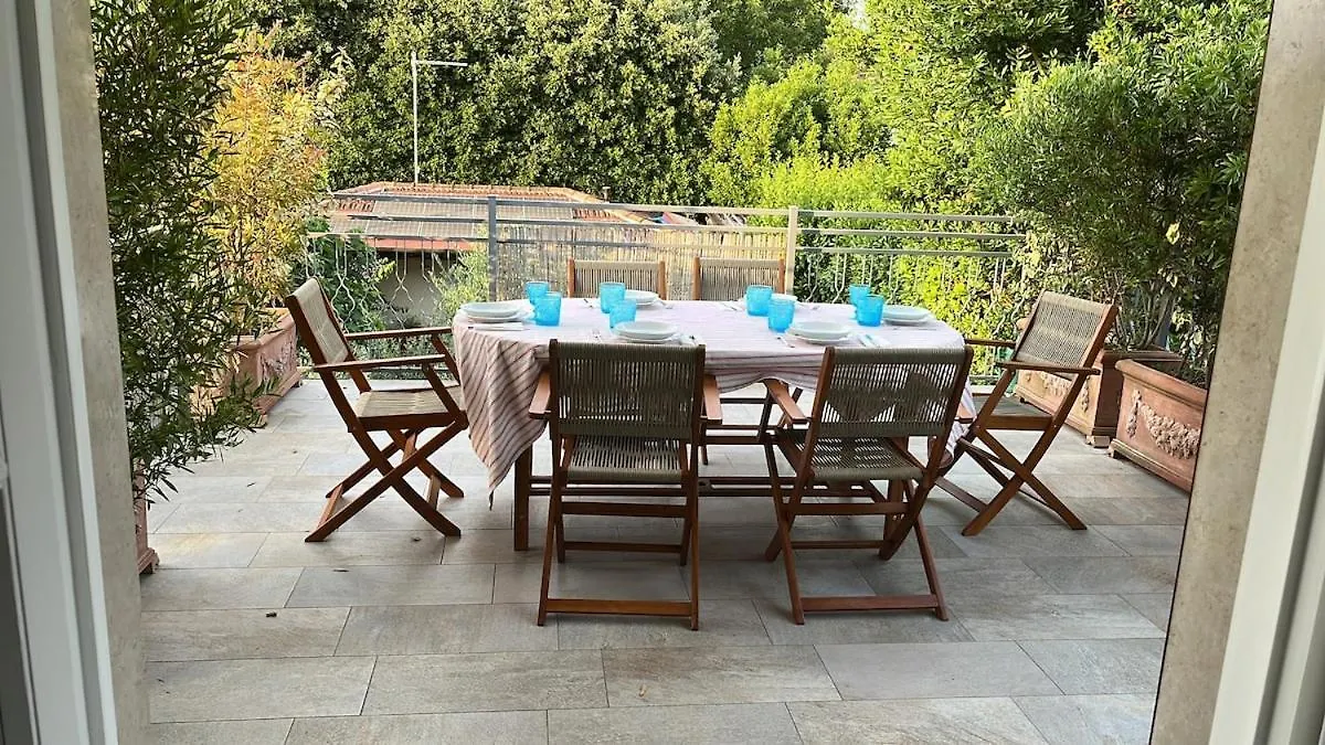 Holiday home Stylish Beachside Escape In Marina Di Pietrasanta Italy